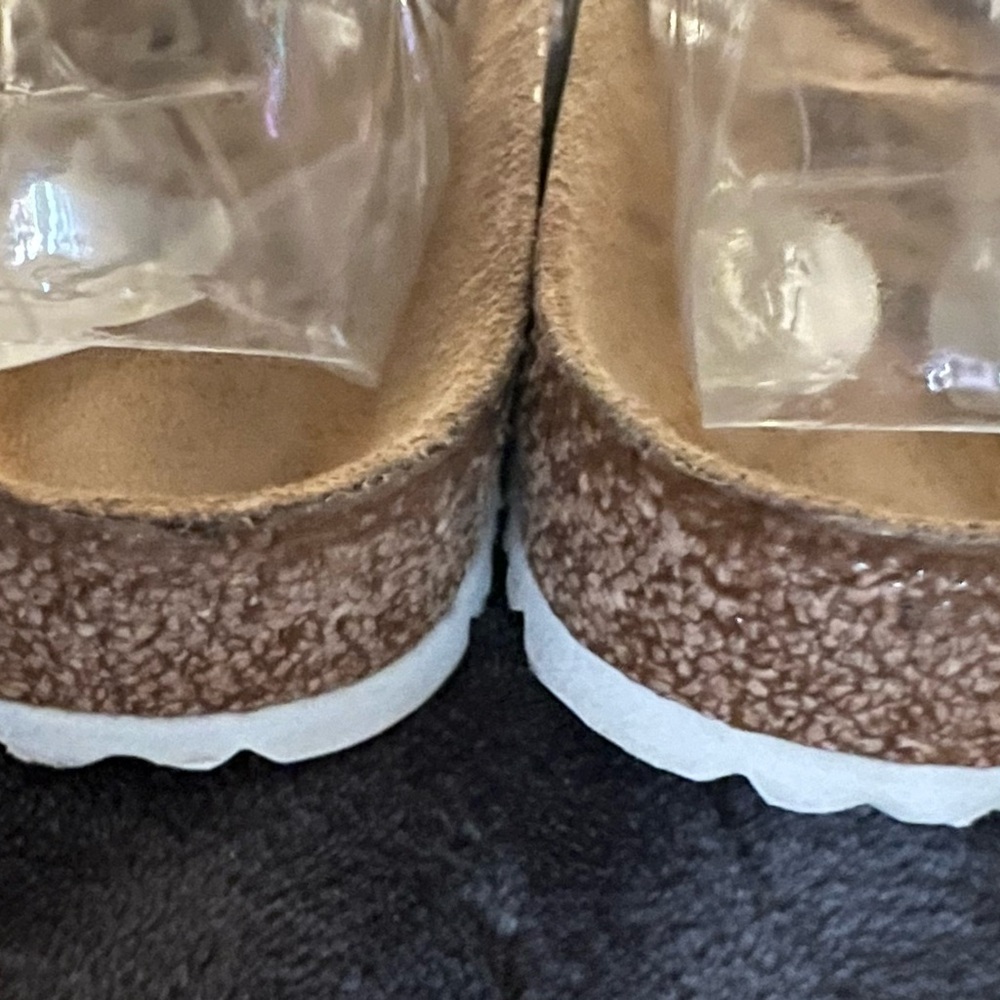 Birkenstock Women’s Winter White Crisscross Rose Gold Buckle Sandals/Slide. 6.5. - Picture 7 of 11